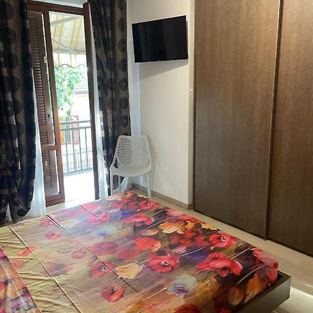 Casa Vacanze Collina Del Lago Pastrengo Zewnętrze zdjęcie
