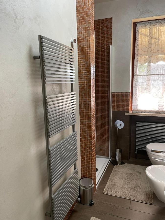 Casa Vacanze Collina Del Lago Pastrengo Zewnętrze zdjęcie