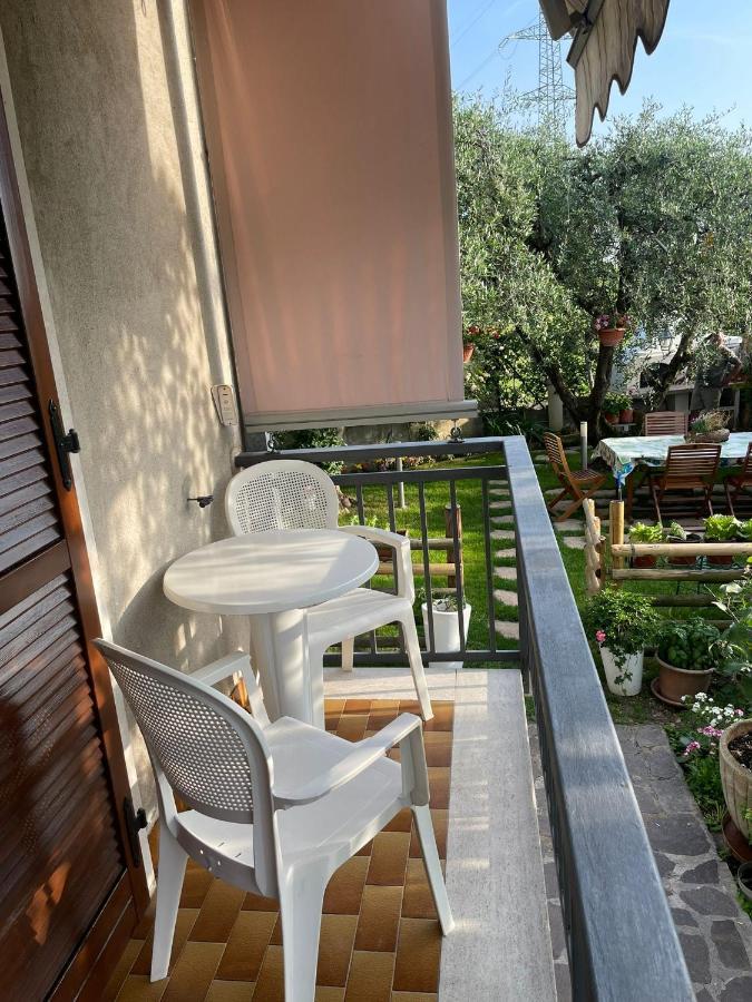 Casa Vacanze Collina Del Lago Pastrengo Zewnętrze zdjęcie